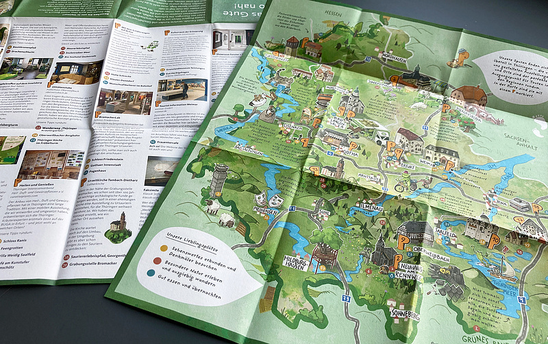 In der Karte von Thüringen sind die als Orte die Ausstellungen von Papenfuss markiert sowie bekannte Touristenorte angegeben.