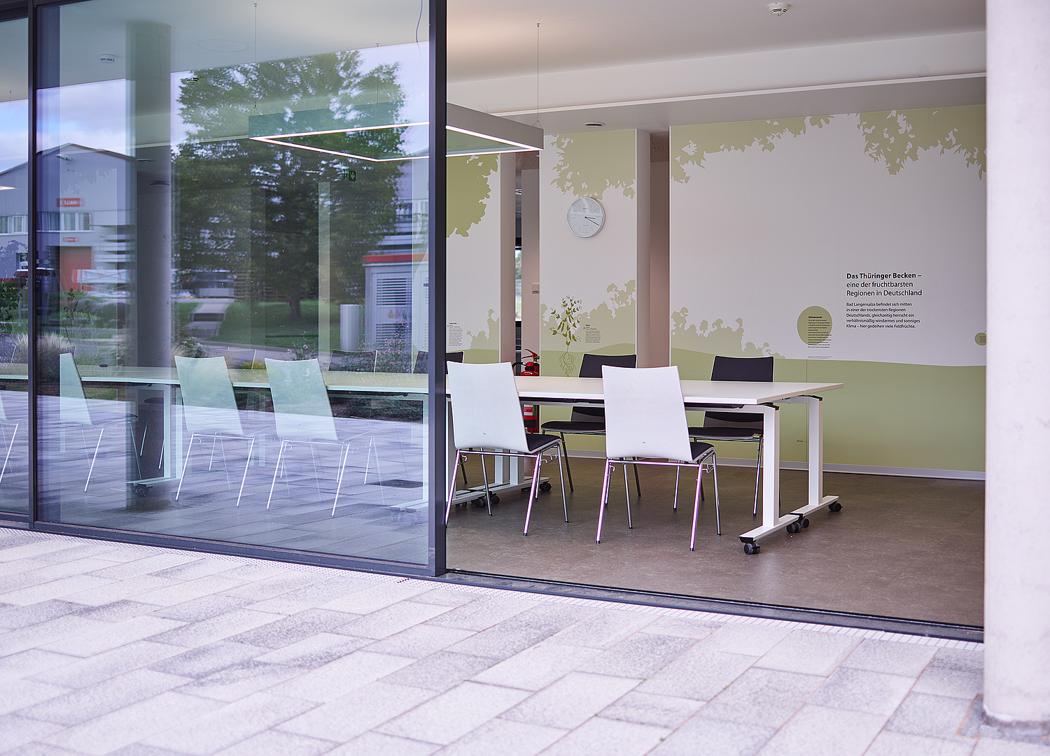 Raumgestaltung Innenarchitektur TMP Wandgrafik Pausenraum (© Papenfuss | Atelier)