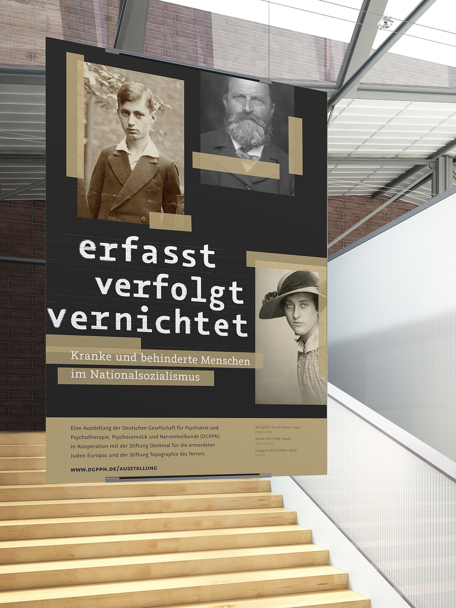 Das Bild zeigt das Plakat für das Wanderausstellung der DGPPN, "erfasst, verfolgt, vernichtet" (für die Deutsche Gesellschaft für Psychiatrie und Psychotherapie, Psychosomatik und Nervenheilkunde (DGPPN), 2013) (© Papenfuss | Atelier)