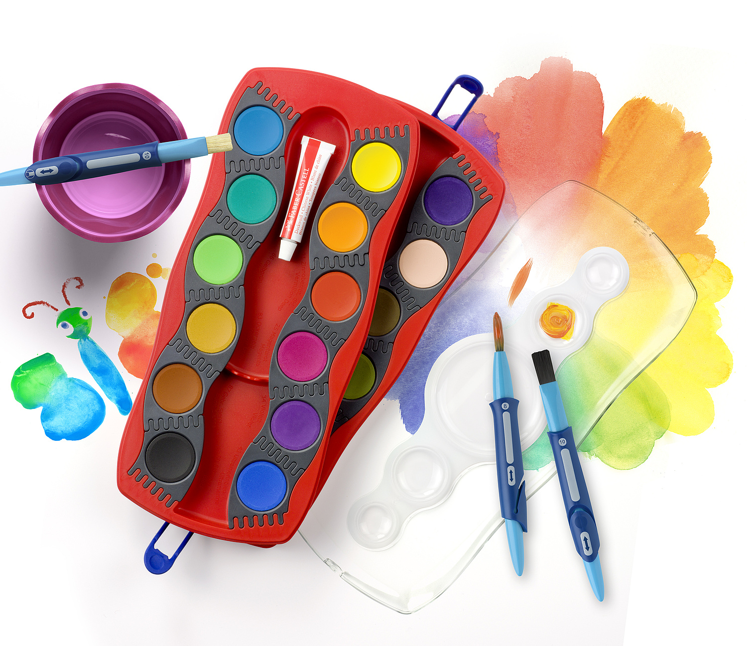 Clic & Go Deckfarbkasten, Pinsel und Wasserbecher Das Bild zeigt das Clic & Go Set aus Farbkasten, Wasserbecher und Pinsel (für Faber-Castell, 2011). (© Papenfuss | Atelier)